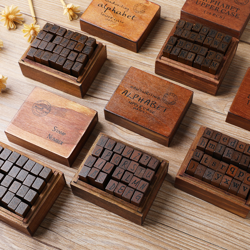 Box Art And Craft - Conjunto de Carimbos de Letras Vintage