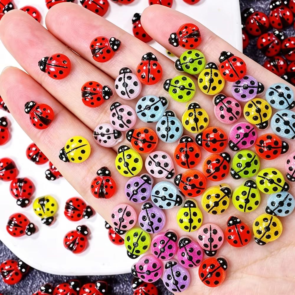 Art Craft Ladybug - 50 Peças de Adornos de Unha
