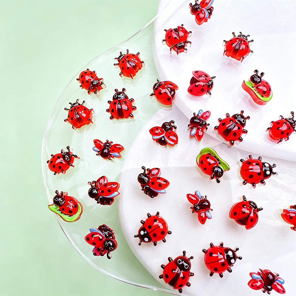 50 Peças de Decorações de Unha - Art Craft Ladybug avaliação e preço