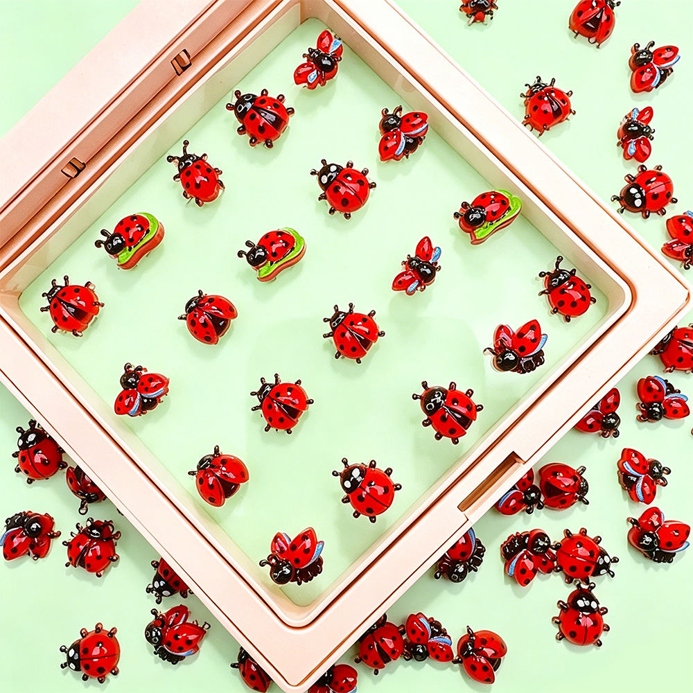 50 Peças de Decorações 3D para - Art Craft Ladybug avaliação e preço